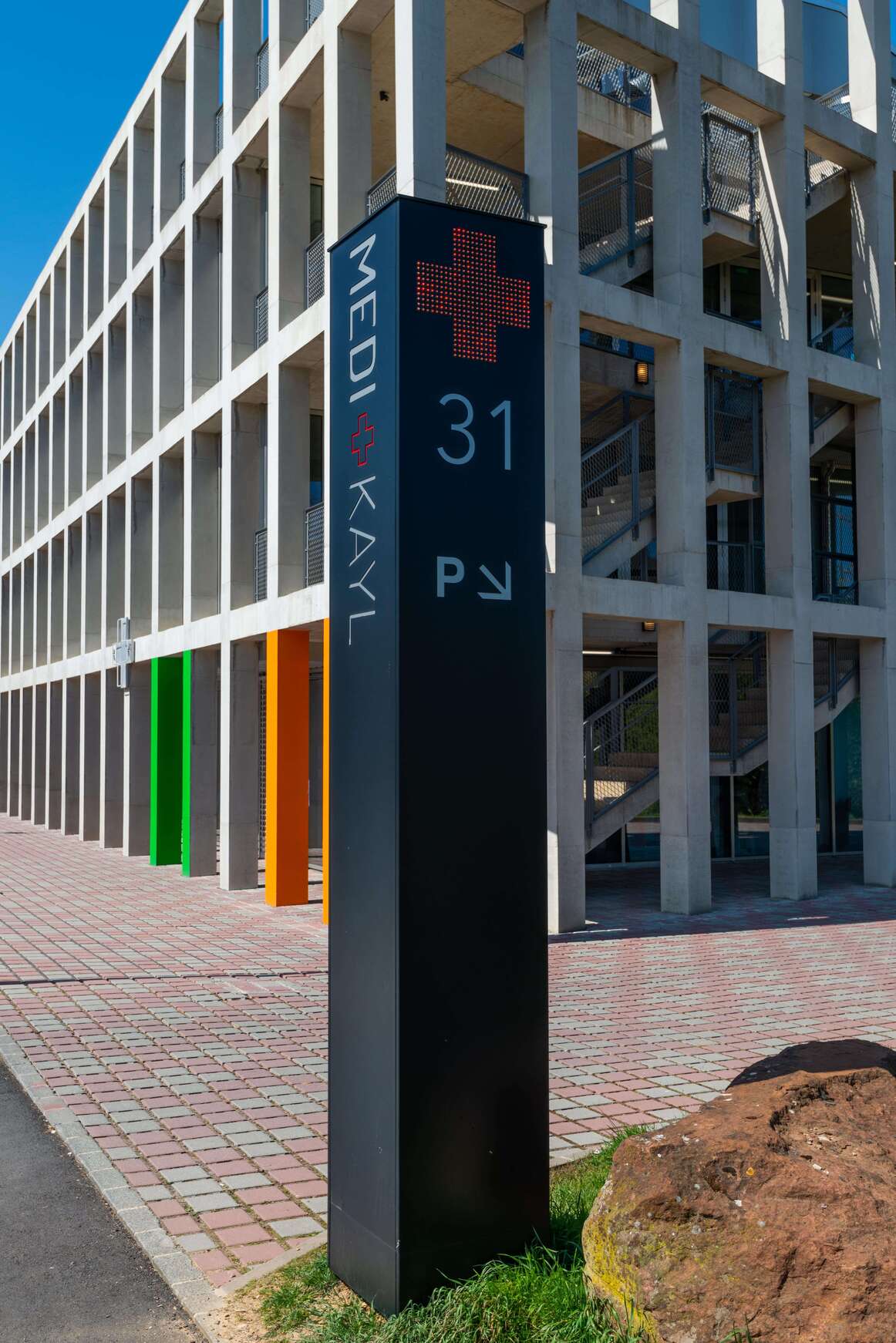 medikayl-facade2